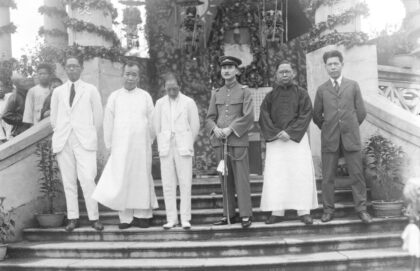 【jpg清晰版】1925年宋子文、廖仲恺、孙科等人在孙中山纪念活动上.jpg