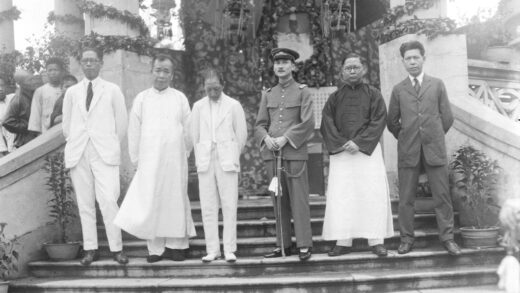 【jpg清晰版】1925年宋子文、廖仲恺、孙科等人在孙中山纪念活动上.jpg