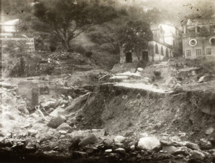 【jpg清晰版】1926年7月19日暴雨造成的损害香港坚尼地城.jpg