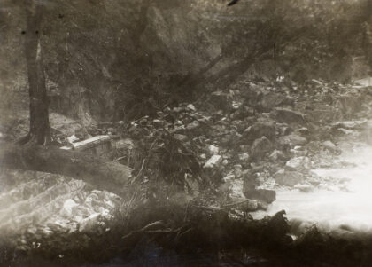 【jpg清晰版】1926年7月19日暴雨造成的损害香港坚尼地道.jpg