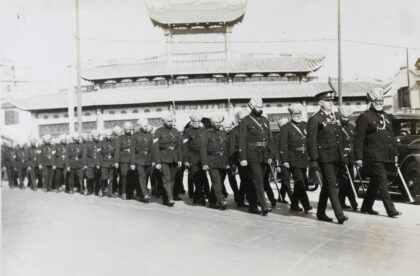 【jpg清晰版】1928年上海公共租界警务处副督察约翰·克劳利的葬礼.jpg