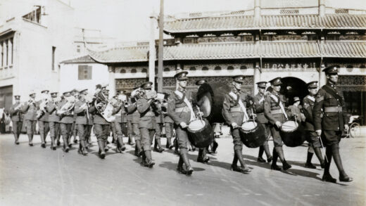 【jpg清晰版】1928年上海公共租界警务处副督察约翰·克劳利的葬礼.jpg