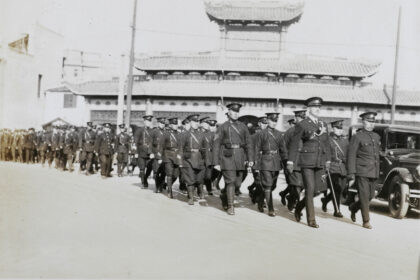 【jpg清晰版】1928年上海公共租界警务处副督察约翰·克劳利的葬礼.jpg