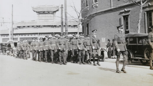 【jpg清晰版】1928年上海公共租界警务处副督察约翰·克劳利的葬礼.jpg