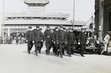 【jpg清晰版】1928年上海公共租界警务处副督察约翰·克劳利葬礼.jpg