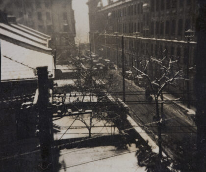 【jpg清晰版】1931年1月上海北京路的雪.jpg