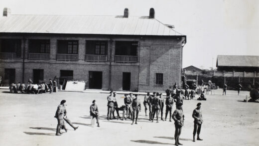 【jpg清晰版】1931年上海义勇队训练营左轮手枪使用指南.jpg