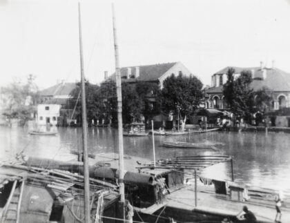 【jpg清晰版】1931年夏长江洪水淹没九江.jpg