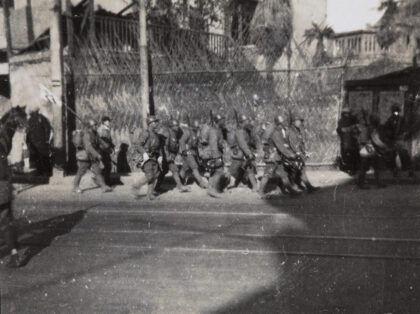【jpg清晰版】1932年上海停战协定签订后日军撤离.jpg