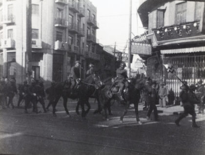 【jpg清晰版】1932年日军根据停战协议撤离上海.jpg
