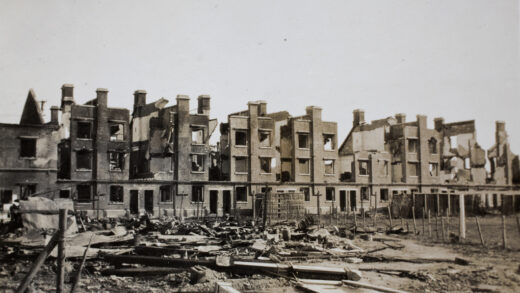 【jpg清晰版】1932年的上海建筑废墟.jpg