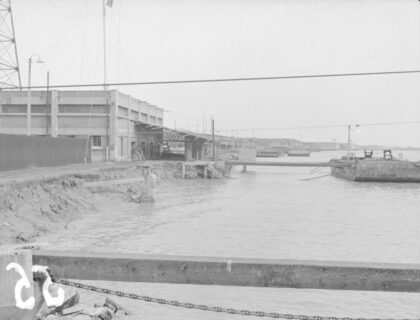 【jpg清晰版】1938年上海华通码头侵蚀.jpg