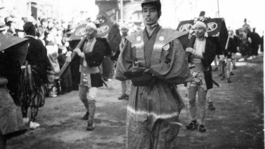 【jpg清晰版】1939年天津日本桥祭.jpg