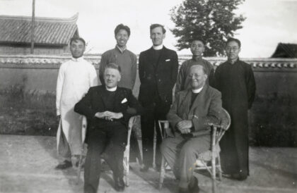 【jpg清晰版】1939年按立小组包括哈罗德·b·拉滕伯里牧师和f·w·j·科特雷尔牧师.jpg