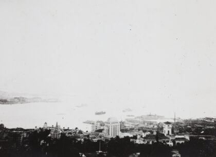 【jpg清晰版】1945年的香港港口.jpg