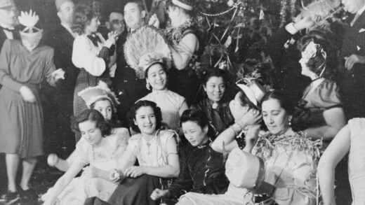 【jpg清晰版】1947年中国驻莫斯科大使馆新年夜派对.jpg