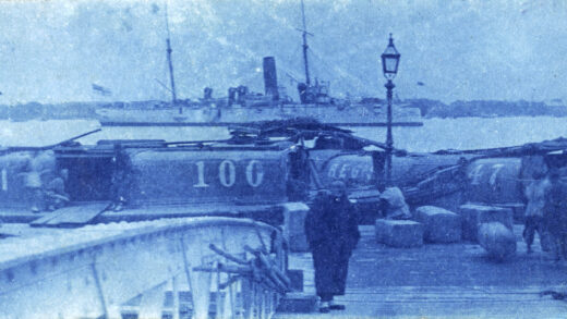 【jpg清晰版】h.m.s.塞文号在上海.jpg