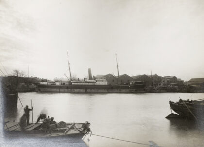 【jpg清晰版】s.s.惠州号停泊在天津英租界码头.jpg