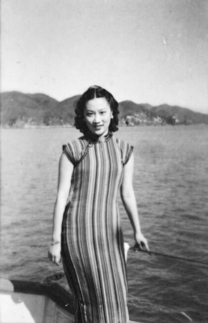 【jpg清晰版】一名身份不明的女子.jpg