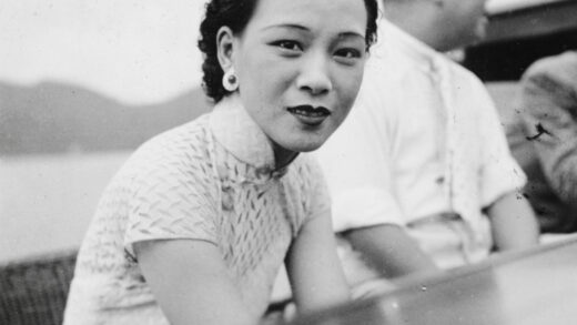 【jpg清晰版】一名身份不明的女子.jpg