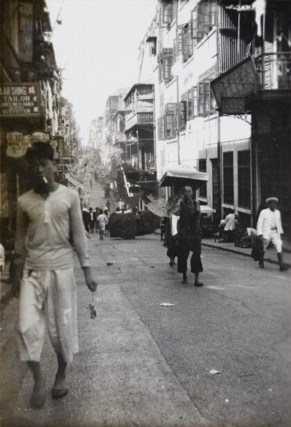 【jpg清晰版】一条有几家裁缝店的街道香港.jpg