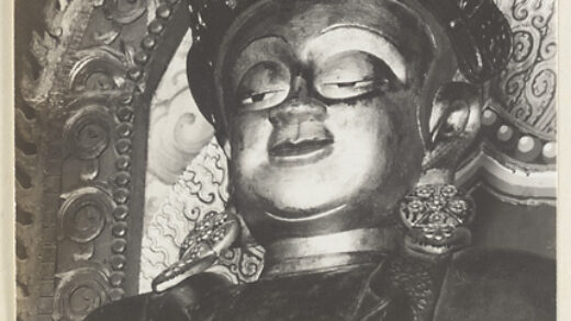 【jpg清晰版】万寿寺菩萨雕像细节展示头部和冠冕.jpg