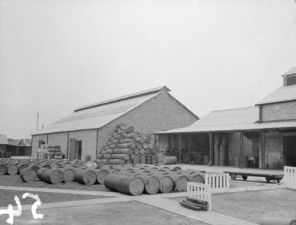 【jpg清晰版】上海东方油漆颜料公司1938年.jpg
