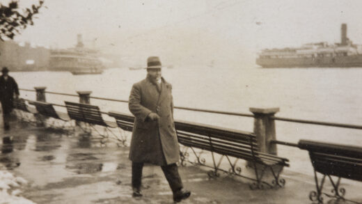 【jpg清晰版】上海公共花园的希尔顿先生1931年1月.jpg