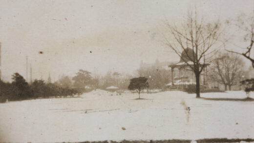 【jpg清晰版】上海公共花园雪景1931年1月.jpg