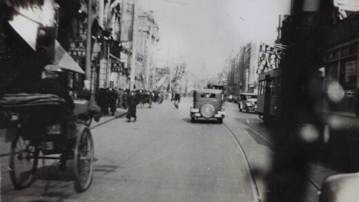 【jpg清晰版】上海南京路外滩方向.jpg