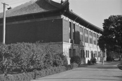 【jpg清晰版】上海圣约翰大学.jpg