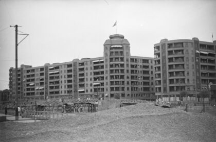 【jpg清晰版】上海堤岸大厦.jpg