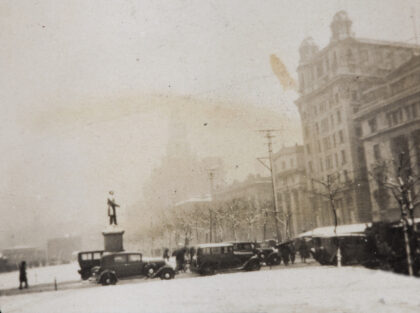 【jpg清晰版】上海外滩雪景1931年1月.jpg