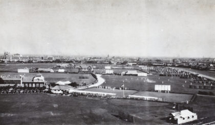 【jpg清晰版】上海娱乐场1932年夏.jpg
