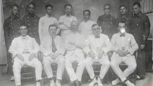【jpg清晰版】上海市公安局民警.jpg