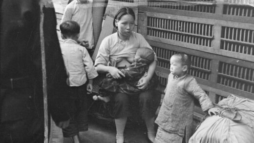 【jpg清晰版】上海母亲哺乳幼儿.jpg