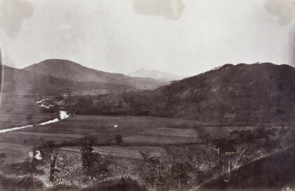 【jpg清晰版】上海附近坎宁安地区的山景.jpg