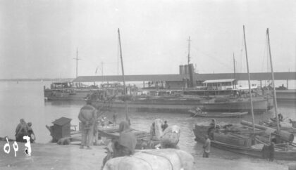 【jpg清晰版】中国航海公司驳船.jpg
