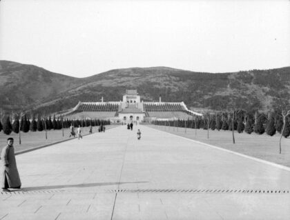 【jpg清晰版】中山陵南京1934年.jpg