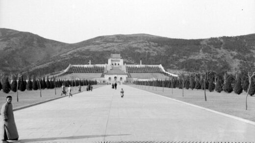 【jpg清晰版】中山陵南京1934年.jpg