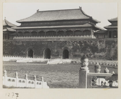 【jpg清晰版】从太和门眺望午门北立面.jpg