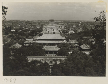 【jpg清晰版】从景山公园向北眺望北京.jpg