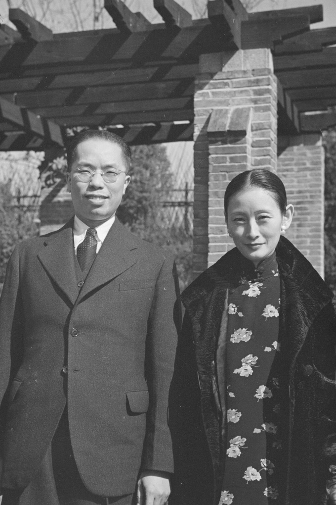【JPG清晰版】俞鸿钧（O.K.Yui）上海市长与他的妻子