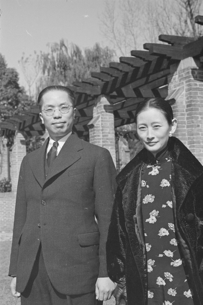 【JPG清晰版】俞鸿钧（O.K.Yui）上海市长与妻子