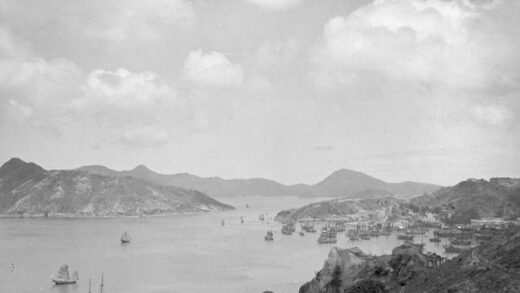 【jpg清晰版】俯瞰爱秩序湾和香港维多利亚港东入口的景色.jpg
