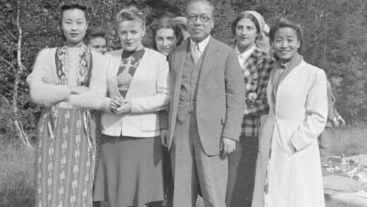 【jpg清晰版】傅秉常与野餐团体近莫斯科苏联1943年.jpg