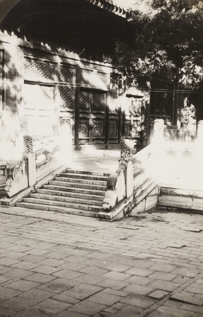 【JPG清晰版】北京中南海万山寺的庭院