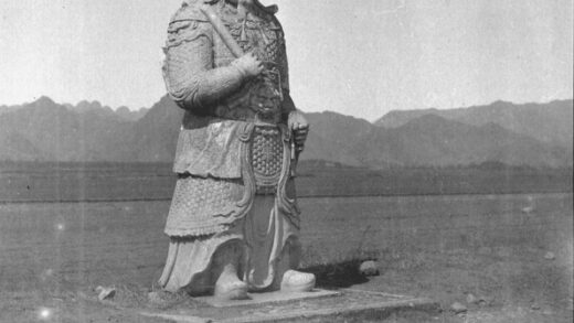 【jpg清晰版】北京明十三陵武将石像.jpg