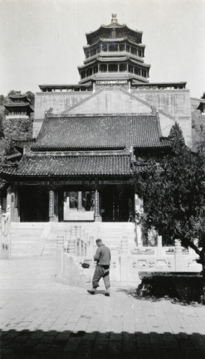 【jpg清晰版】北京颐和园多宝琉璃塔.jpg