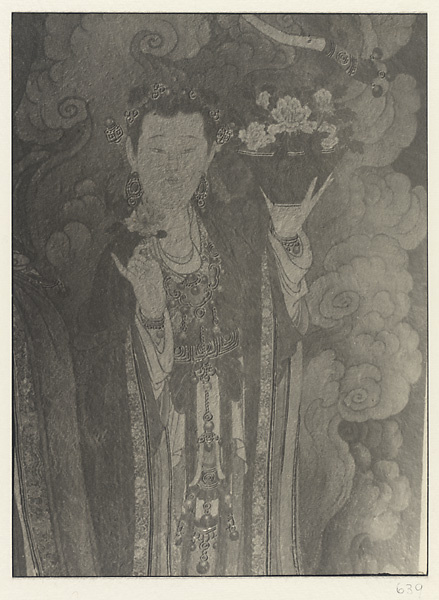 【JPG清晰版】北墙明代壁画细节展示帝释天的一名侍女